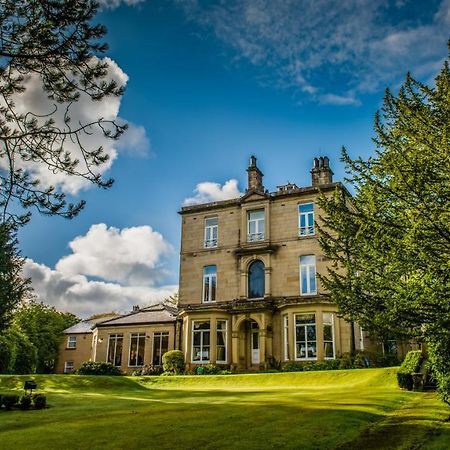 Astley Bank Hotel Дарвэн Экстерьер фото
