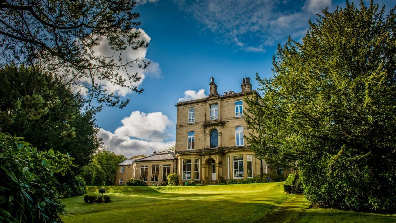 Astley Bank Hotel Дарвэн Экстерьер фото