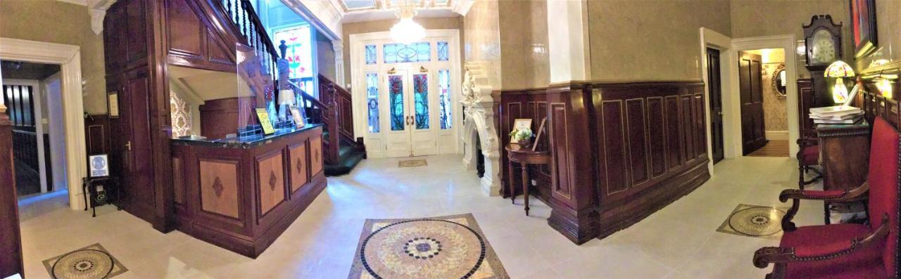 Astley Bank Hotel Дарвэн Экстерьер фото